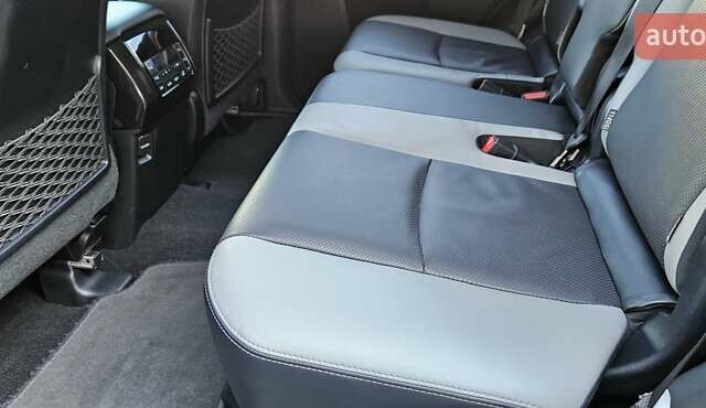 Чорний Тойота Ленд Крузер Прадо, об'ємом двигуна 2.76 л та пробігом 45 тис. км за 61000 $, фото 17 на Automoto.ua