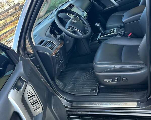 Черный Тойота Ленд Крузер Прадо, объемом двигателя 2.76 л и пробегом 72 тыс. км за 55000 $, фото 20 на Automoto.ua