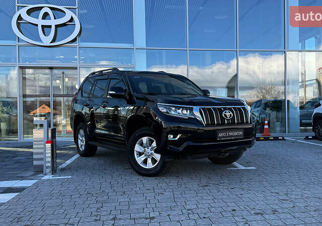 Черный Тойота Ленд Крузер Прадо, объемом двигателя 2.76 л и пробегом 41 тыс. км за 52000 $, фото 18 на Automoto.ua