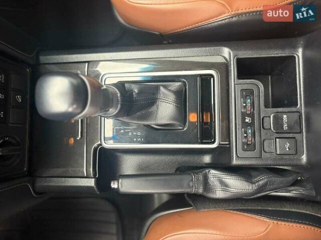 Чорний Тойота Ленд Крузер Прадо, об'ємом двигуна 2.76 л та пробігом 70 тис. км за 53490 $, фото 12 на Automoto.ua