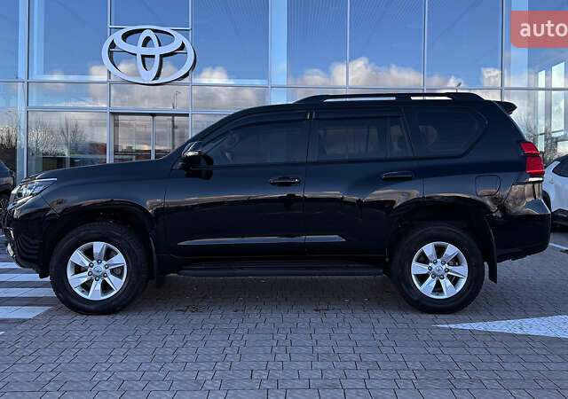 Черный Тойота Ленд Крузер Прадо, объемом двигателя 2.76 л и пробегом 41 тыс. км за 52000 $, фото 2 на Automoto.ua