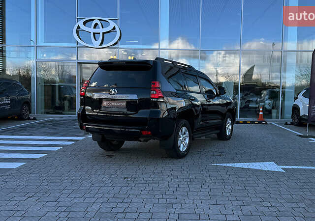 Черный Тойота Ленд Крузер Прадо, объемом двигателя 2.76 л и пробегом 41 тыс. км за 52000 $, фото 17 на Automoto.ua