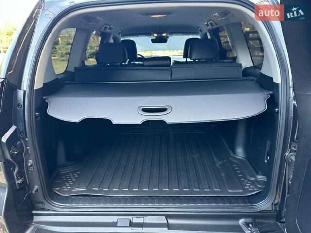 Черный Тойота Ленд Крузер Прадо, объемом двигателя 2.76 л и пробегом 72 тыс. км за 55000 $, фото 28 на Automoto.ua