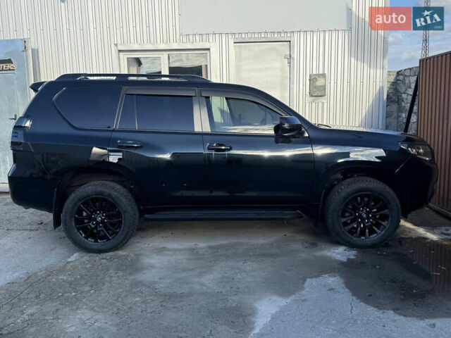 Черный Тойота Ленд Крузер Прадо, объемом двигателя 2.8 л и пробегом 64 тыс. км за 59000 $, фото 9 на Automoto.ua