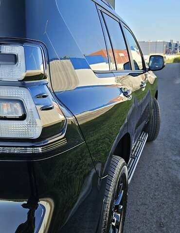 Чорний Тойота Ленд Крузер Прадо, об'ємом двигуна 2.76 л та пробігом 45 тис. км за 61000 $, фото 10 на Automoto.ua