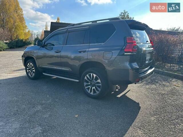 Черный Тойота Ленд Крузер Прадо, объемом двигателя 2.76 л и пробегом 72 тыс. км за 55000 $, фото 6 на Automoto.ua