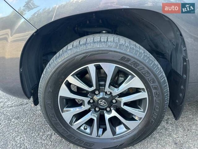 Черный Тойота Ленд Крузер Прадо, объемом двигателя 2.76 л и пробегом 72 тыс. км за 55000 $, фото 33 на Automoto.ua