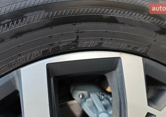 Черный Тойота Ленд Крузер Прадо, объемом двигателя 2.39 л и пробегом 26 тыс. км за 71000 $, фото 65 на Automoto.ua