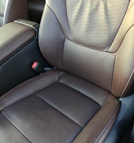 Черный Тойота Ленд Крузер Прадо, объемом двигателя 2.39 л и пробегом 26 тыс. км за 71000 $, фото 20 на Automoto.ua