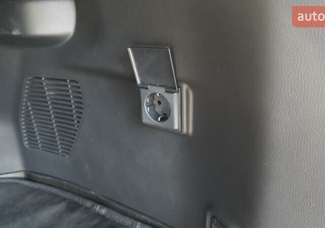 Черный Тойота Ленд Крузер Прадо, объемом двигателя 2.39 л и пробегом 26 тыс. км за 71000 $, фото 62 на Automoto.ua