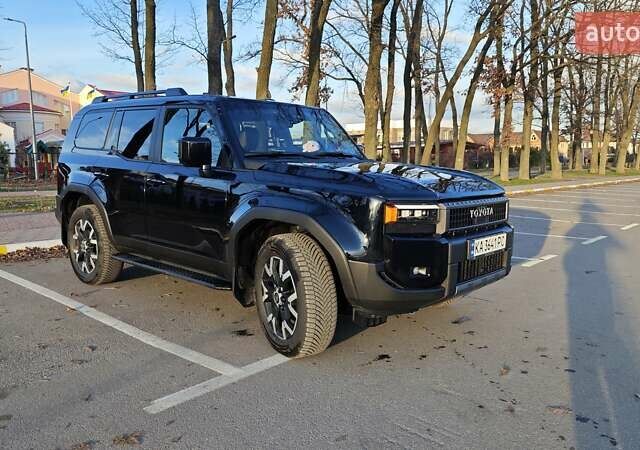 Черный Тойота Ленд Крузер Прадо, объемом двигателя 2.39 л и пробегом 26 тыс. км за 71000 $, фото 4 на Automoto.ua