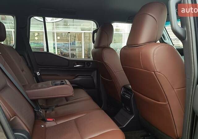 Черный Тойота Ленд Крузер Прадо, объемом двигателя 2.39 л и пробегом 34 тыс. км за 64729 $, фото 6 на Automoto.ua