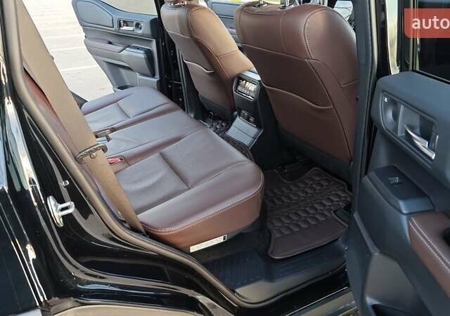 Черный Тойота Ленд Крузер Прадо, объемом двигателя 2.39 л и пробегом 26 тыс. км за 71000 $, фото 46 на Automoto.ua