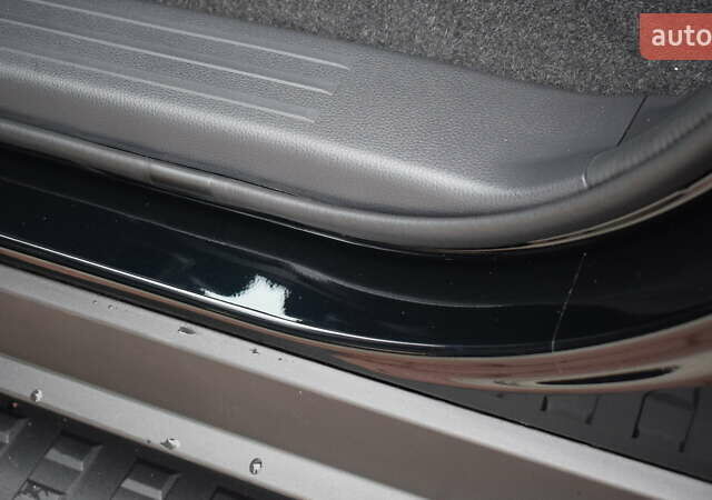 Черный Тойота Ленд Крузер Прадо, объемом двигателя 2.8 л и пробегом 1 тыс. км за 70500 $, фото 30 на Automoto.ua