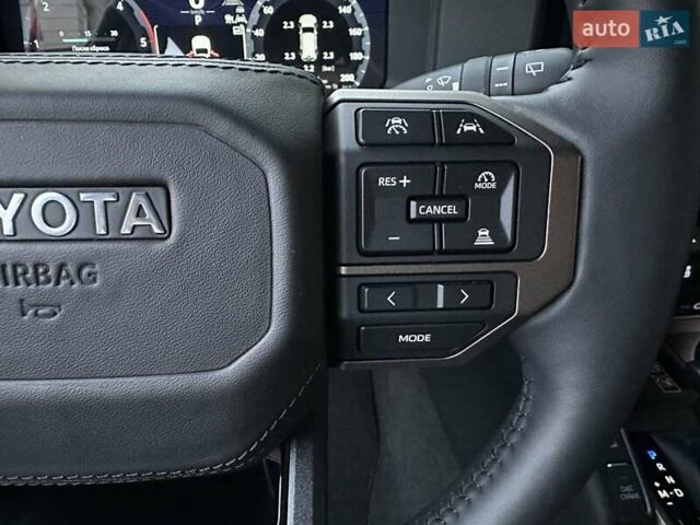 Черный Тойота Ленд Крузер Прадо, объемом двигателя 2.8 л и пробегом 9 тыс. км за 68900 $, фото 39 на Automoto.ua