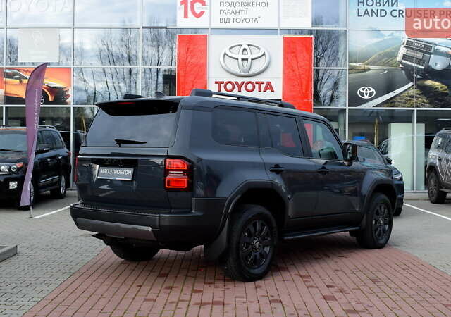 Черный Тойота Ленд Крузер Прадо, объемом двигателя 2.8 л и пробегом 1 тыс. км за 64200 $, фото 17 на Automoto.ua