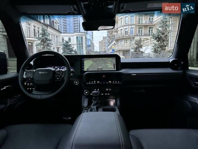 Черный Тойота Ленд Крузер Прадо, объемом двигателя 2.8 л и пробегом 9 тыс. км за 68900 $, фото 63 на Automoto.ua