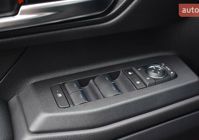 Черный Тойота Ленд Крузер Прадо, объемом двигателя 2.8 л и пробегом 1 тыс. км за 70500 $, фото 23 на Automoto.ua