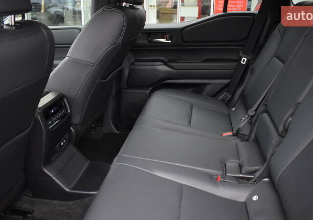 Черный Тойота Ленд Крузер Прадо, объемом двигателя 2.8 л и пробегом 1 тыс. км за 70500 $, фото 10 на Automoto.ua