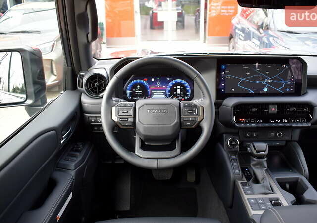 Черный Тойота Ленд Крузер Прадо, объемом двигателя 2.8 л и пробегом 1 тыс. км за 64200 $, фото 8 на Automoto.ua