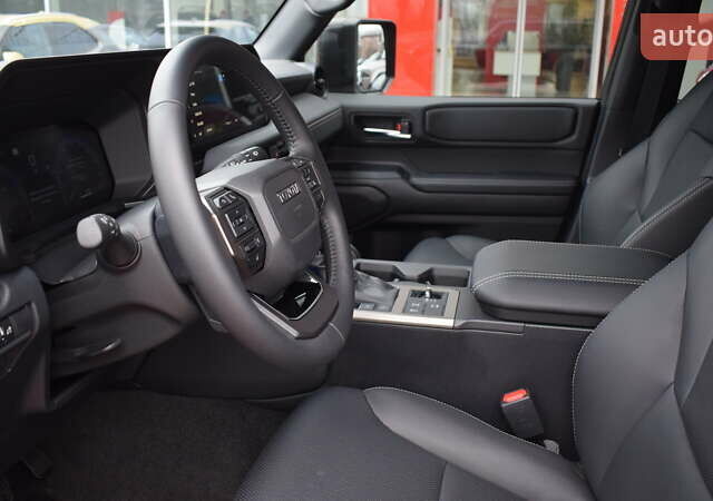 Черный Тойота Ленд Крузер Прадо, объемом двигателя 2.8 л и пробегом 1 тыс. км за 70500 $, фото 11 на Automoto.ua