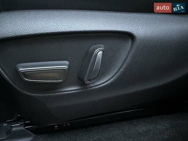 Черный Тойота Ленд Крузер Прадо, объемом двигателя 2.8 л и пробегом 9 тыс. км за 68900 $, фото 54 на Automoto.ua