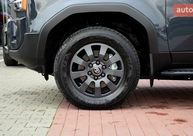 Черный Тойота Ленд Крузер Прадо, объемом двигателя 2.8 л и пробегом 1 тыс. км за 64200 $, фото 15 на Automoto.ua