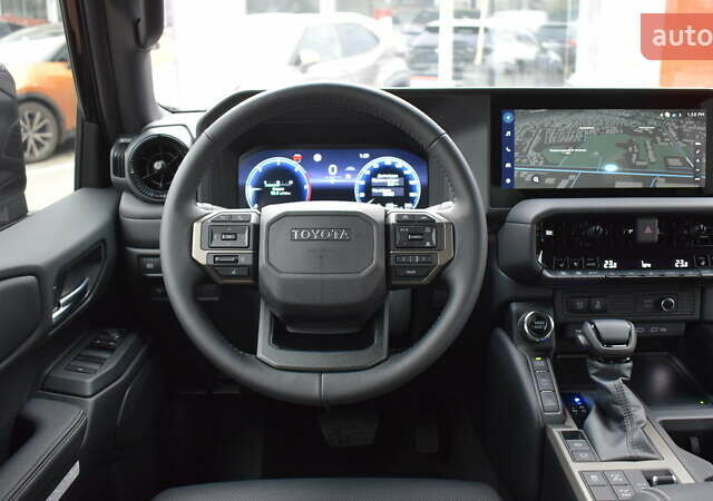 Черный Тойота Ленд Крузер Прадо, объемом двигателя 2.8 л и пробегом 1 тыс. км за 70500 $, фото 8 на Automoto.ua