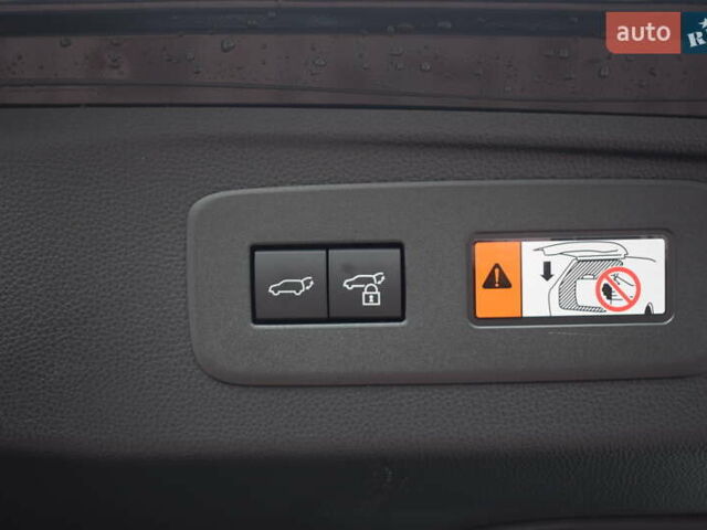 Черный Тойота Ленд Крузер Прадо, объемом двигателя 2.8 л и пробегом 1 тыс. км за 64200 $, фото 32 на Automoto.ua