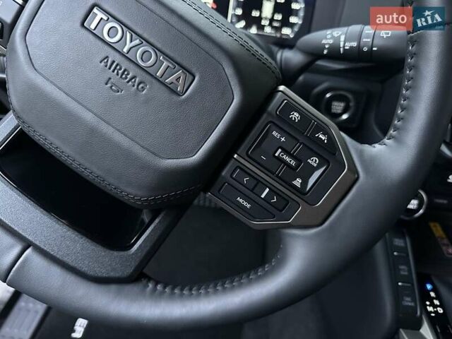 Черный Тойота Ленд Крузер Прадо, объемом двигателя 2.8 л и пробегом 9 тыс. км за 68900 $, фото 38 на Automoto.ua