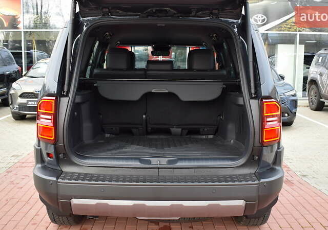 Черный Тойота Ленд Крузер Прадо, объемом двигателя 2.8 л и пробегом 1 тыс. км за 64200 $, фото 9 на Automoto.ua