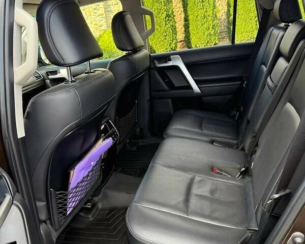 Коричневый Тойота Ленд Крузер Прадо, объемом двигателя 2.8 л и пробегом 172 тыс. км за 47000 $, фото 16 на Automoto.ua