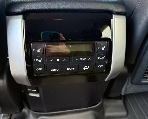 Коричневый Тойота Ленд Крузер Прадо, объемом двигателя 2.8 л и пробегом 172 тыс. км за 47000 $, фото 11 на Automoto.ua