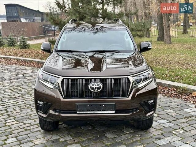 Коричневый Тойота Ленд Крузер Прадо, объемом двигателя 3.96 л и пробегом 37 тыс. км за 46999 $, фото 25 на Automoto.ua