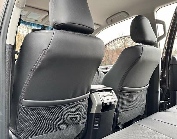 Коричневый Тойота Ленд Крузер Прадо, объемом двигателя 3.96 л и пробегом 37 тыс. км за 46999 $, фото 112 на Automoto.ua