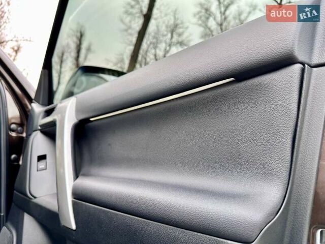 Коричневый Тойота Ленд Крузер Прадо, объемом двигателя 3.96 л и пробегом 37 тыс. км за 46999 $, фото 133 на Automoto.ua