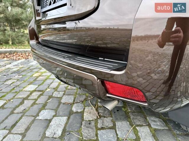 Коричневый Тойота Ленд Крузер Прадо, объемом двигателя 3.96 л и пробегом 37 тыс. км за 46999 $, фото 91 на Automoto.ua