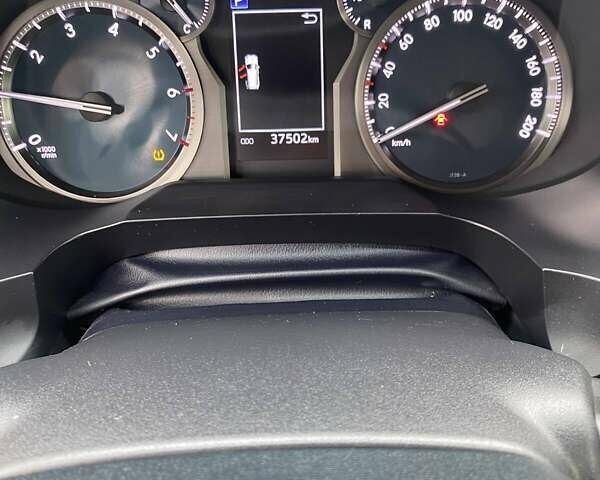 Тойота Ленд Крузер Прадо 2020 в Крыжополе на Automoto.ua Коричневый Тойота Ленд Крузер Прадо, объемом двигателя 3.96 л и пробегом 37 тыс. км за 42900 $, фото 2 на Automoto.ua