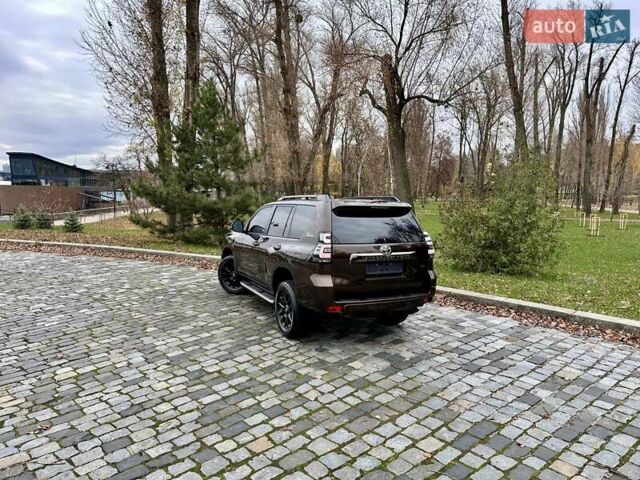 Коричневый Тойота Ленд Крузер Прадо, объемом двигателя 3.96 л и пробегом 37 тыс. км за 46999 $, фото 73 на Automoto.ua