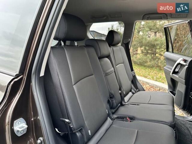 Коричневый Тойота Ленд Крузер Прадо, объемом двигателя 3.96 л и пробегом 37 тыс. км за 46999 $, фото 121 на Automoto.ua