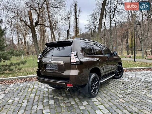 Коричневый Тойота Ленд Крузер Прадо, объемом двигателя 3.96 л и пробегом 37 тыс. км за 46999 $, фото 83 на Automoto.ua