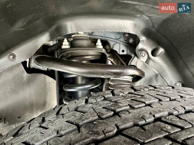 Коричневый Тойота Ленд Крузер Прадо, объемом двигателя 3.96 л и пробегом 37 тыс. км за 46999 $, фото 59 на Automoto.ua