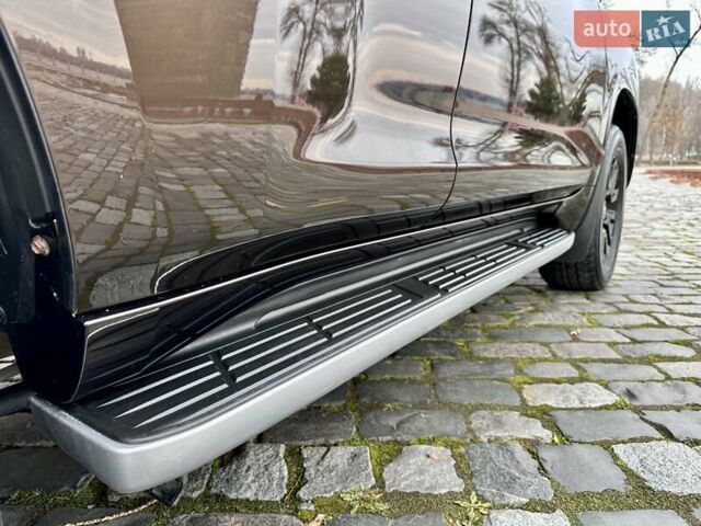 Коричневый Тойота Ленд Крузер Прадо, объемом двигателя 3.96 л и пробегом 37 тыс. км за 46999 $, фото 20 на Automoto.ua