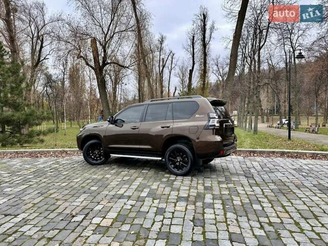 Коричневый Тойота Ленд Крузер Прадо, объемом двигателя 3.96 л и пробегом 37 тыс. км за 46999 $, фото 66 на Automoto.ua