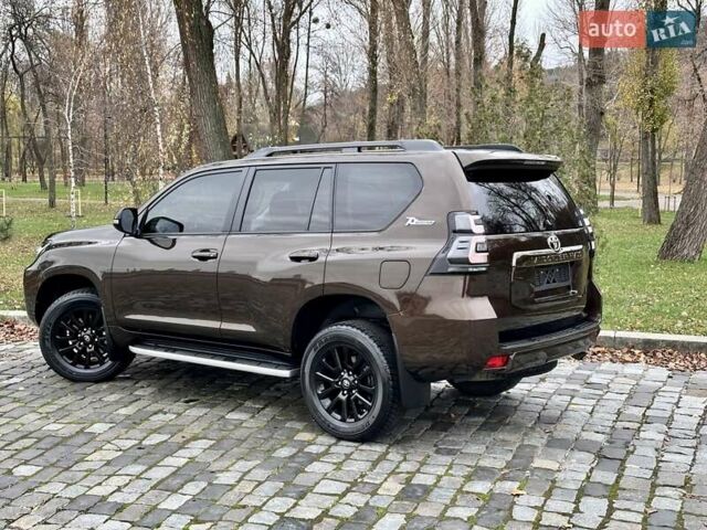 Коричневый Тойота Ленд Крузер Прадо, объемом двигателя 3.96 л и пробегом 37 тыс. км за 46999 $, фото 67 на Automoto.ua