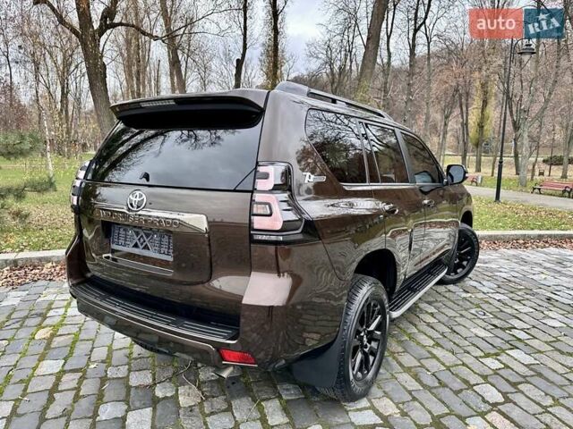 Коричневый Тойота Ленд Крузер Прадо, объемом двигателя 3.96 л и пробегом 37 тыс. км за 46999 $, фото 87 на Automoto.ua