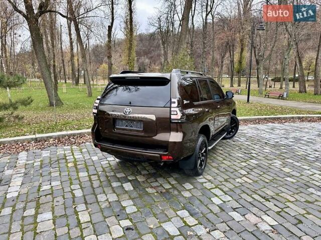 Коричневый Тойота Ленд Крузер Прадо, объемом двигателя 3.96 л и пробегом 37 тыс. км за 46999 $, фото 85 на Automoto.ua