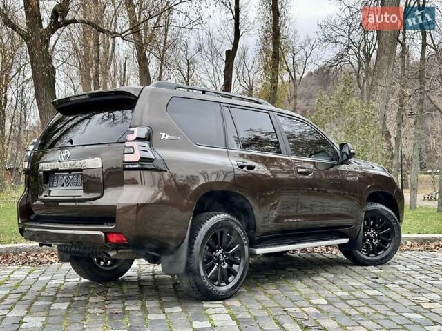 Коричневый Тойота Ленд Крузер Прадо, объемом двигателя 3.96 л и пробегом 37 тыс. км за 46999 $, фото 82 на Automoto.ua
