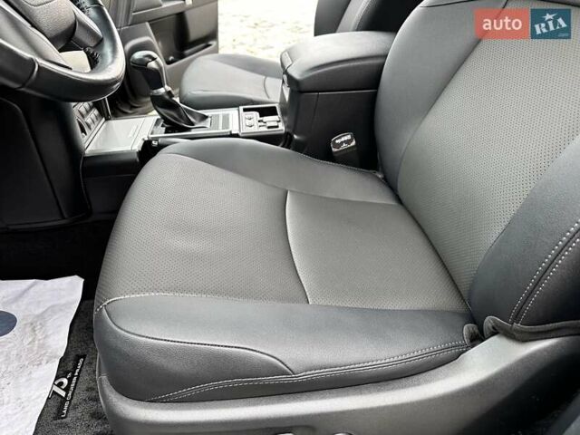 Коричневый Тойота Ленд Крузер Прадо, объемом двигателя 3.96 л и пробегом 37 тыс. км за 46999 $, фото 109 на Automoto.ua