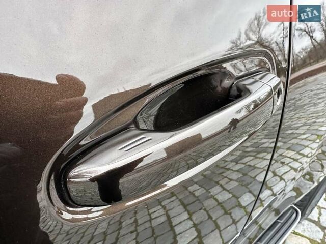 Коричневый Тойота Ленд Крузер Прадо, объемом двигателя 3.96 л и пробегом 37 тыс. км за 46999 $, фото 80 на Automoto.ua